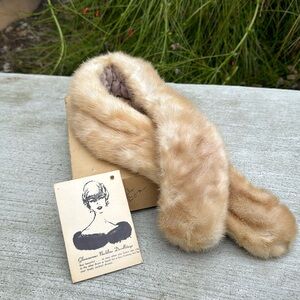 Vintage Mink Boa from 1969 ORIGINAL BOX!